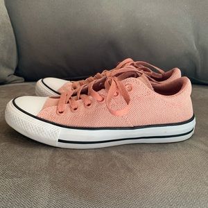 Pink low top Converse
